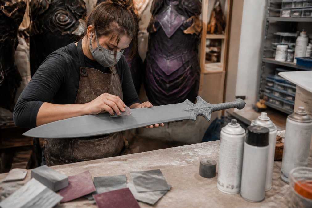 How to Sand 3D Printed Cosplay Parts for a Smooth Finish